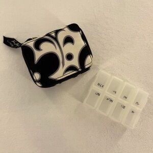 Vera Bradley Night & Day Travel Pill Case